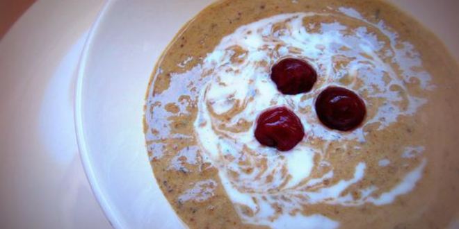 Рецепт холодного супа-пюре с черносливом и отрубями