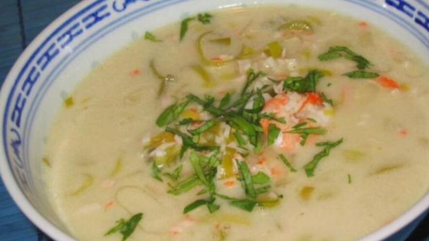 Рецепт освежающего летнего холодного супа frutti di mare