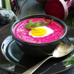 Рецепт Густой окрошки со свеклой и куриным филе