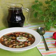 Рецепт Классической окрошки на квасе с колбасой