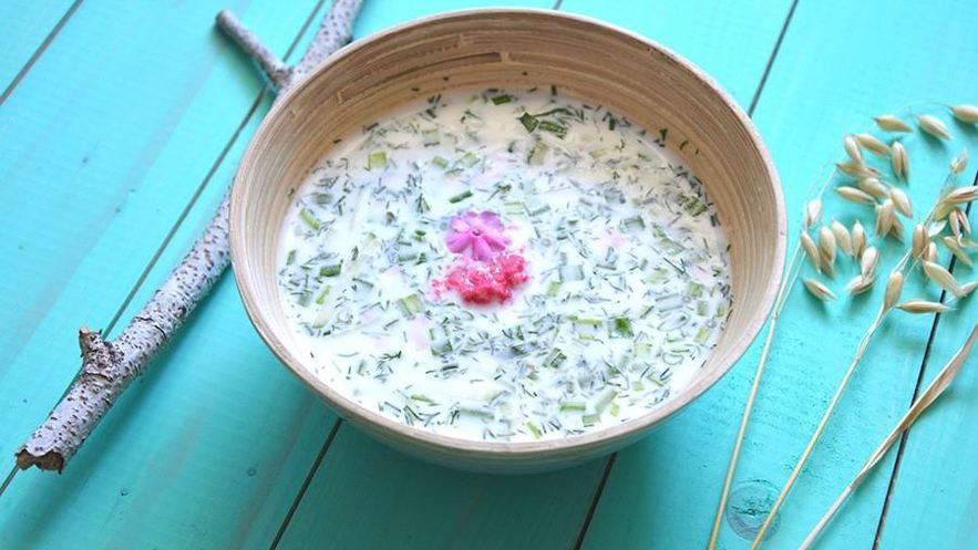 Рецепт классической окрошки на сыворотке