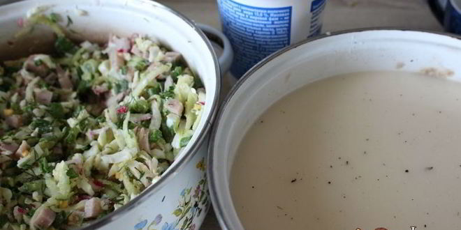 Рецепт окрошки на сыворотке с ветчиной