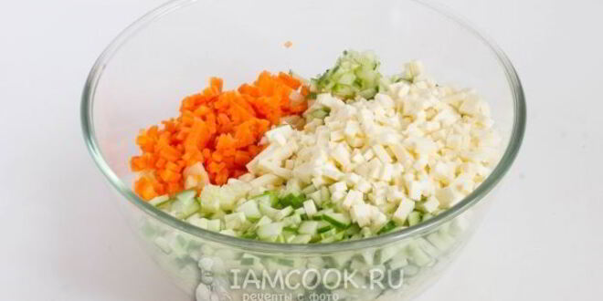 Рецепт окрошки с адыгейским сыром и морковью