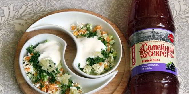 Рецепт окрошки с морковной ботвой и белым квасом