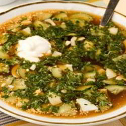 Рецепт Овощной окрошки с кальмарами на квасе