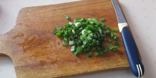 Рецепт вкусной окрошки на сметане и воде