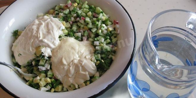 Рецепт вкусной окрошки на сметане и воде