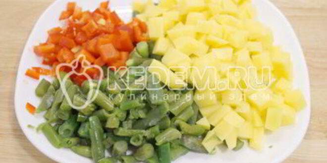 Рецепт куриного супа с овощами и фасолью