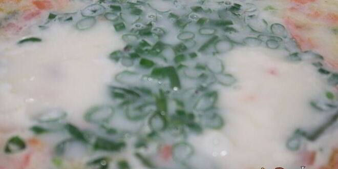 Рецепт нежного супа с курицей, сыром и овощами