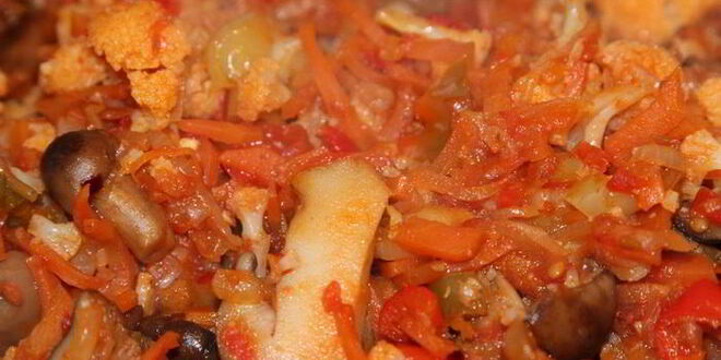 Рецепт овощного супа с белково-кунжутным омлетом