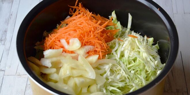 Рецепт овощного супа с капустой и пшеном