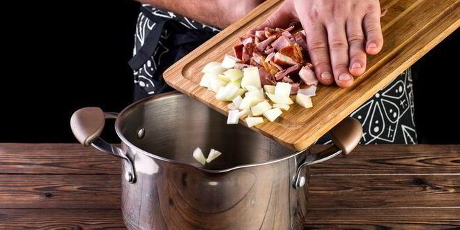 Рецепт овощного супа с копченостями