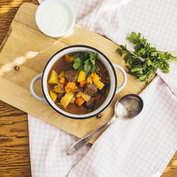 Рецепт Супа-гуляша из говядины с овощами