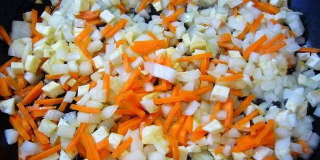 Рецепт рассольника с куриными потрошками