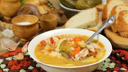 Рецепт Рассольника с курицей и рисом