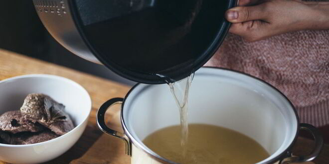 Рецепт рассольника с маринованными опятами