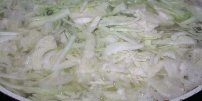 Рецепт простых щей со свининой и свежей капустой