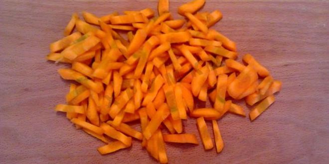 Рецепт зеленых щей с крапивой и щавелем с яйцом