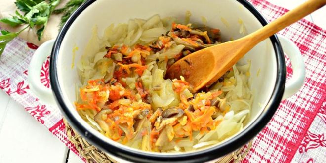 Рецепт капустной солянки с грибами