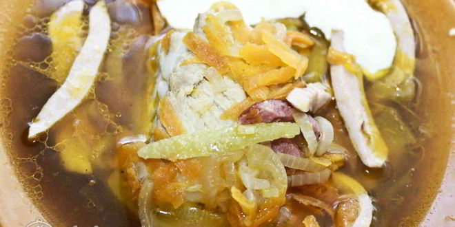 Рецепт мясной солянки с колбасами