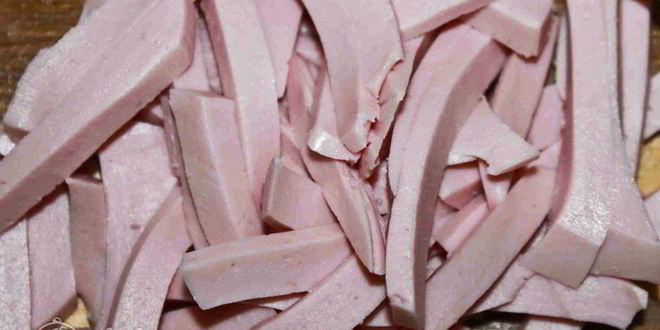 Рецепт мясной солянки с колбасами