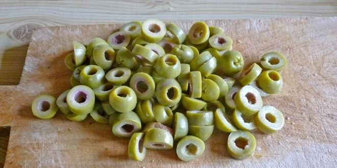 Рецепт солянки классической с колбасой