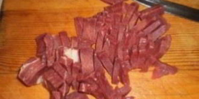 Рецепт солянки с колбасой и грибами