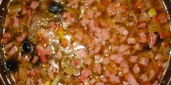 Рецепт солянки с колбасой и грибами
