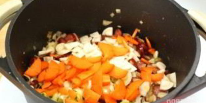 Рецепт солянки с копченой колбасой