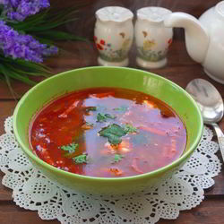 Рецепт Солянки с курицей и колбасой