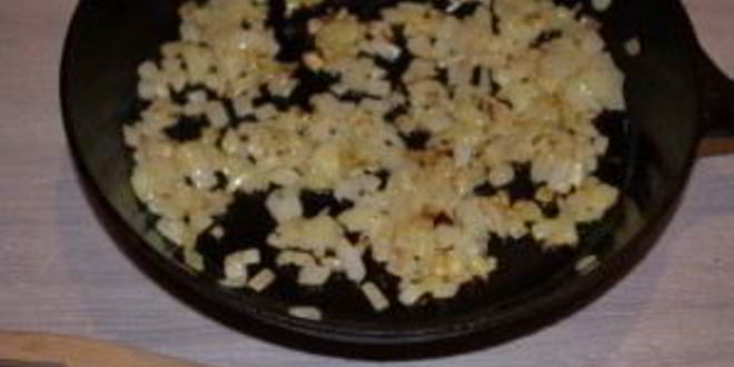 Рецепт солянки с курицей и колбасой