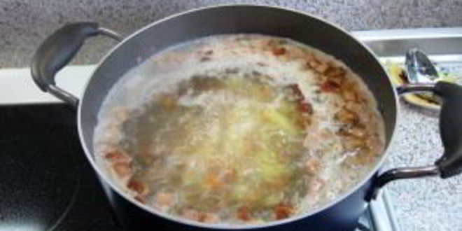 Рецепт солянки с маслинами