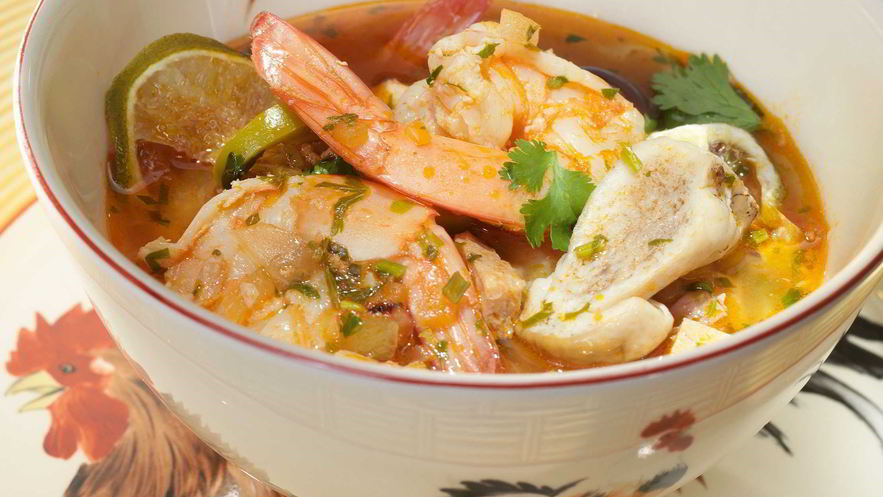 Рецепт солянки с пастой том-ям и лимонной травой