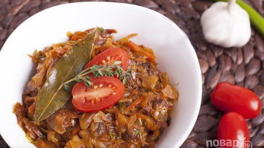 Рецепт солянки с сосиской из свежей капусты