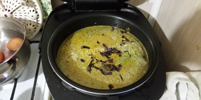 Рецепт горохового супа пюре в мультиварке с базиликом и без мяса