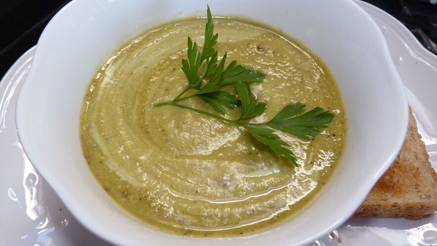 Рецепт супа-пюре из консервированного горошка