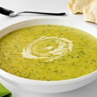 Рецепт Супа-пюре из шампиньонов с копчеными куриными грудками