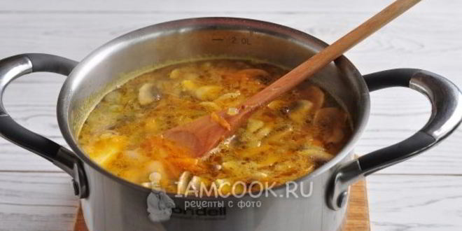Рецепт супа с фасолью и грибами