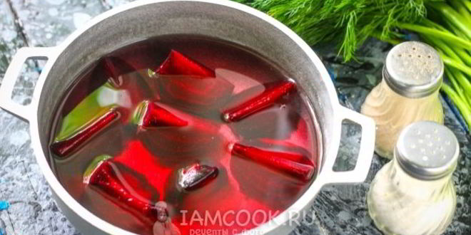 Рецепт свекольника с ботвой