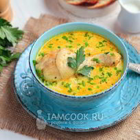 Сырный суп из плавленного сыра с курицей