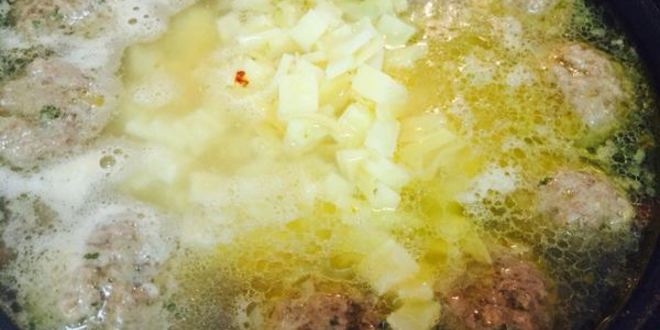 Рецепт сырного супа с фрикадельками