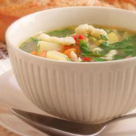 Рецепт Сырного супа с клецками из кабачка