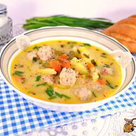 Рецепт Сырного супа с замороженными овощами, зеленью чеснока и фрикадельками