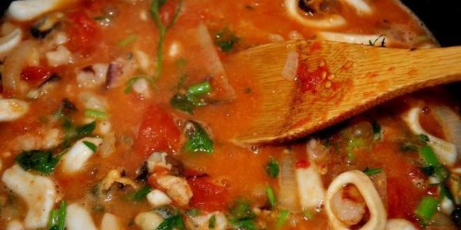 Рецепт томатного супа с рисом и морепродуктами