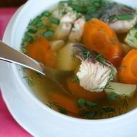 Рецепт Ухи из горбуши со свежим сельдереем