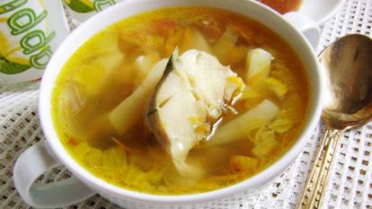 Рецепт Ухи из минтая