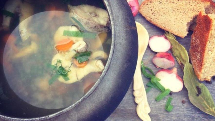 Рецепт ухи из щуки по-деревенски