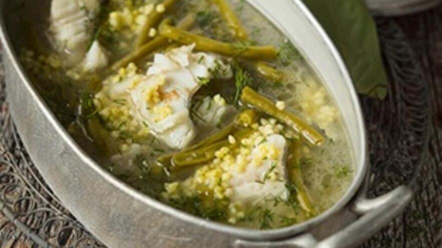 Рецепт ухи с пшеном, зеленой фасолью и водкой