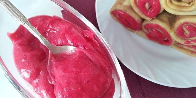 Рецепт блинчиков любимых с ягодным курдом