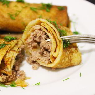 Рецепт Блинчиков на кефире с мясом